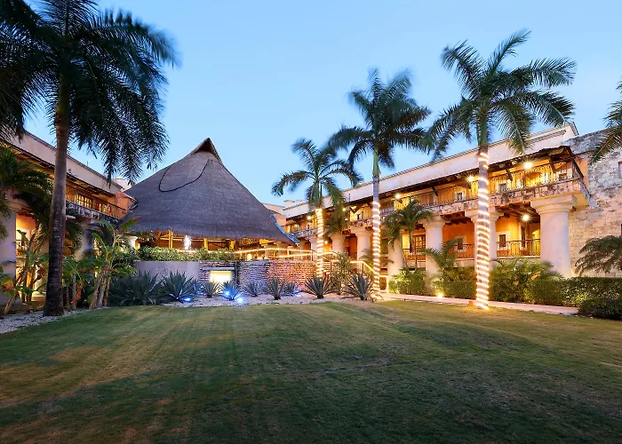 Eurostars Hacienda Vista Real Hotel 5*