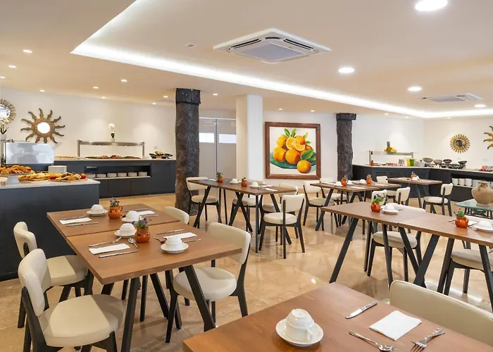 Eurostars Hacienda Vista Real 5*