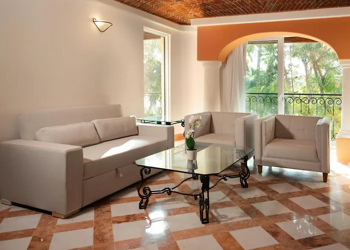 Hotel Eurostars Hacienda Vista Real 5*